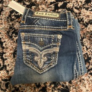 BNWT Rock Revival Silken Bootcut Jeans Size 26